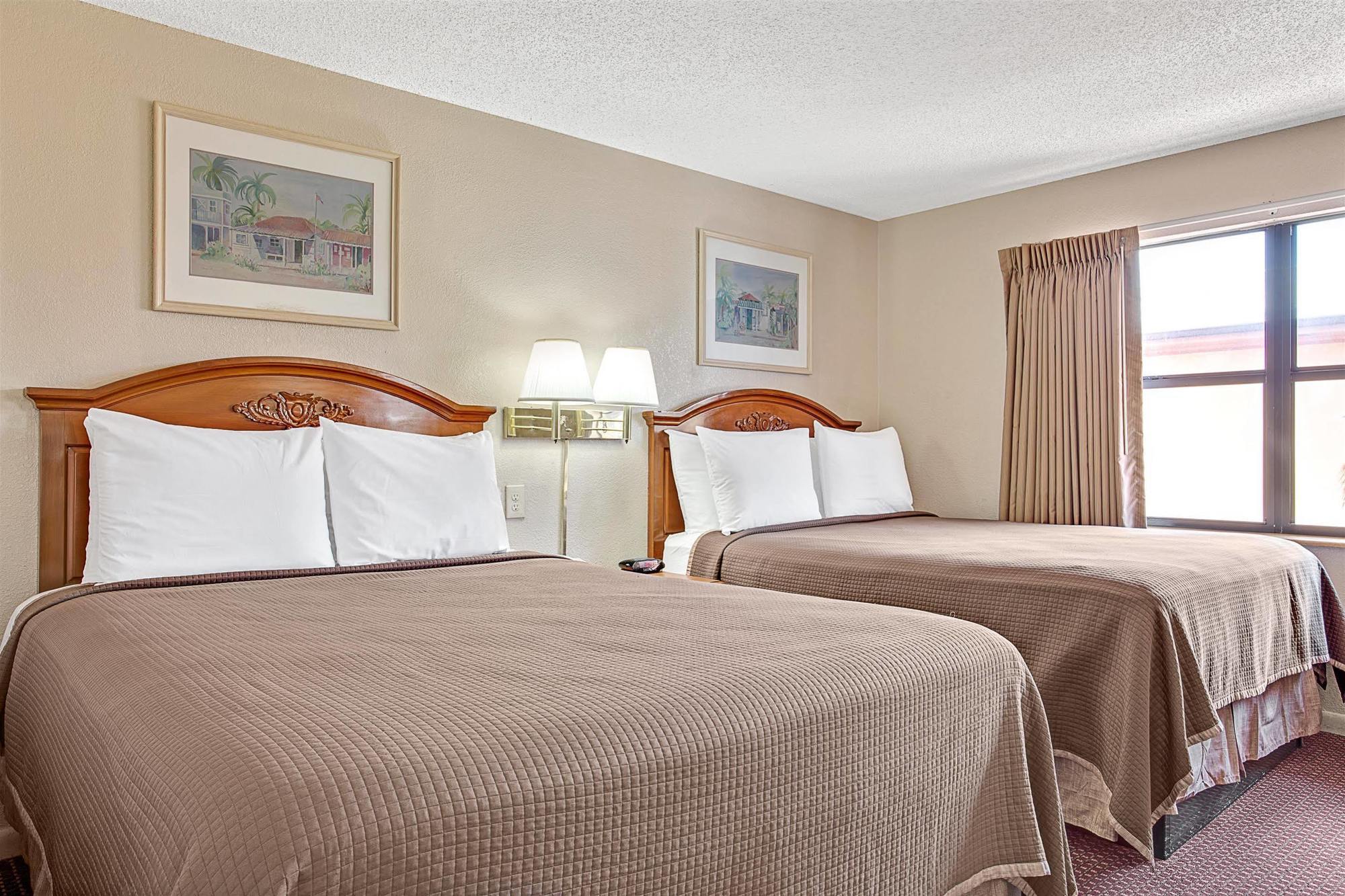 Airport Inn Tampa Exterior foto