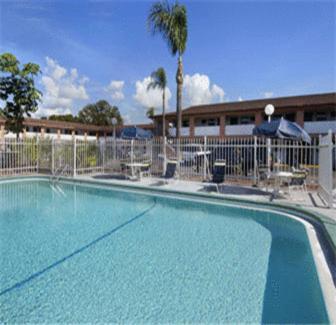 Airport Inn Tampa Exterior foto